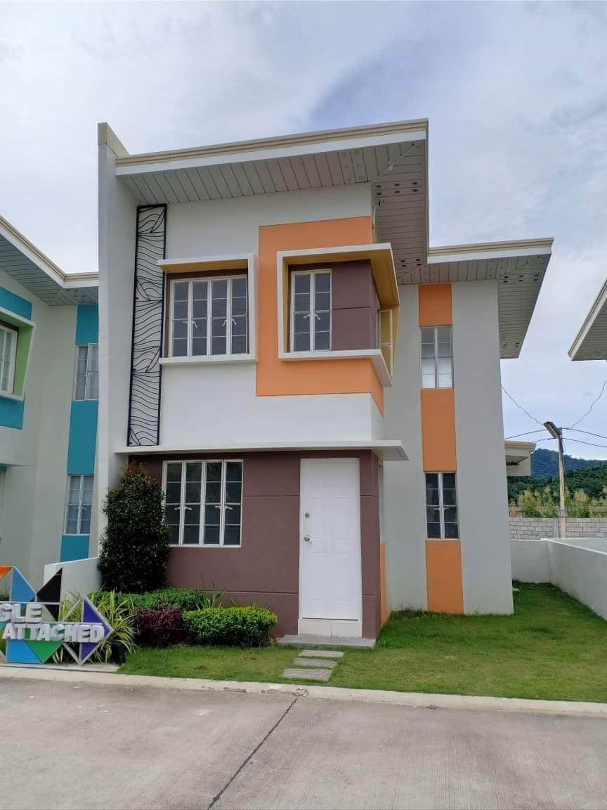 Laya 3 BR - Fiesta Communities Porac